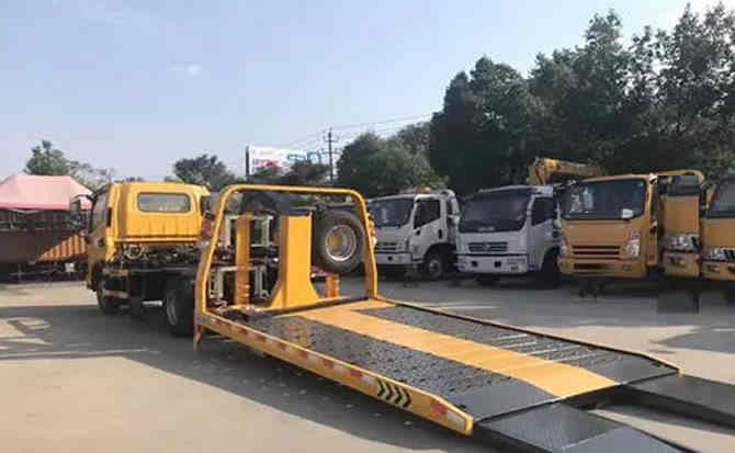 南岸区汽车中途维修案例